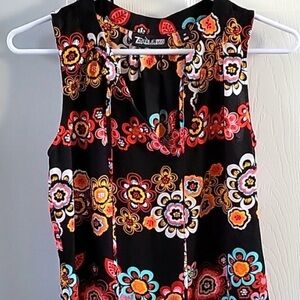 NY&Co 7th Avenue Floral Sleeveless Blouse XS